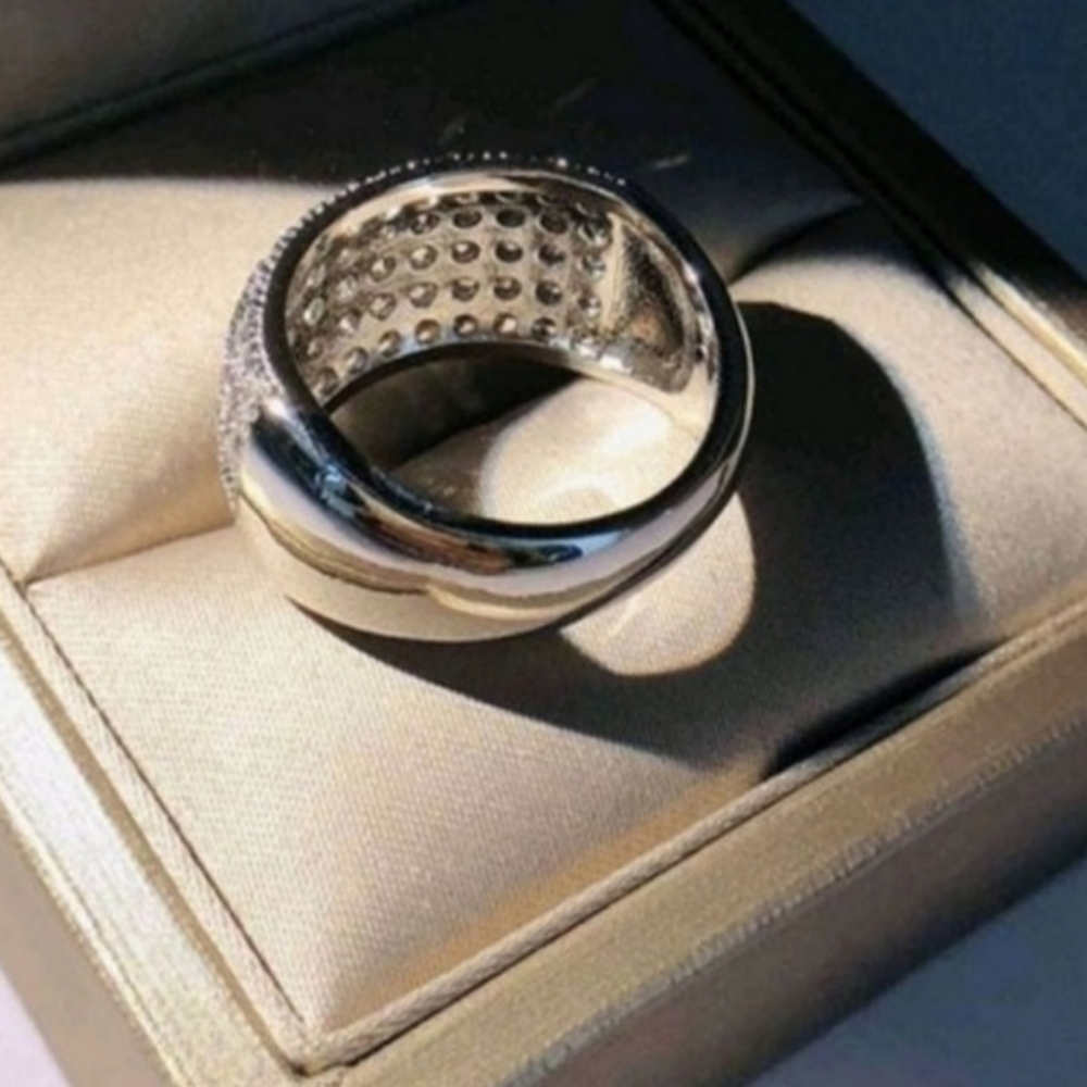 Platinum Round-cut Multi-Row Diamond Band Ring - Picture 12 of 16